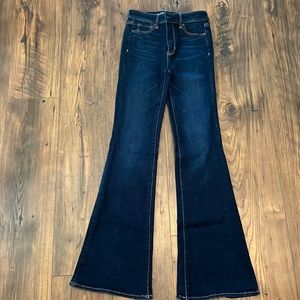 NWOT American Eagle Flare Jeans